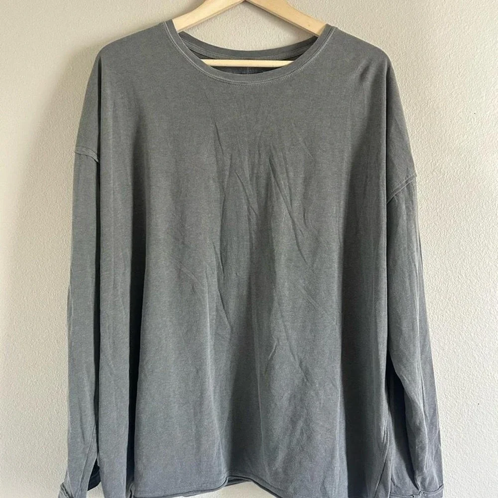 Free People gray long sleeve shirt in XL